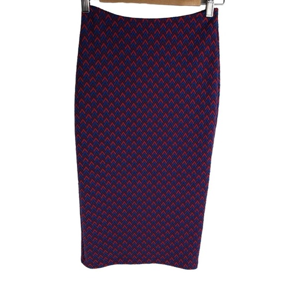 American Apparel Jacquard Mid Length Pencil Skirt - Picture 2 of 7